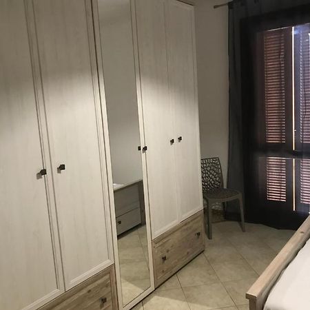 Appartamento Domu Bonora Pula Esterno foto