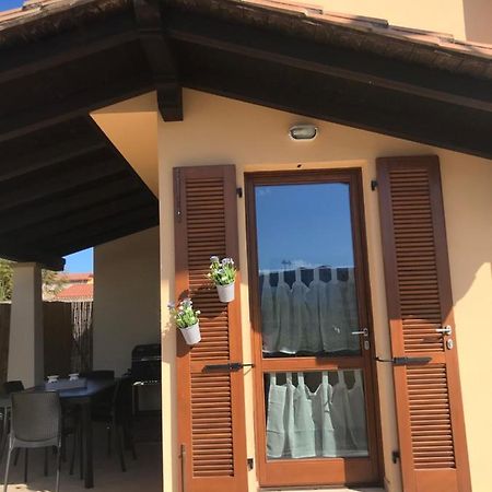 Appartamento Domu Bonora Pula Esterno foto