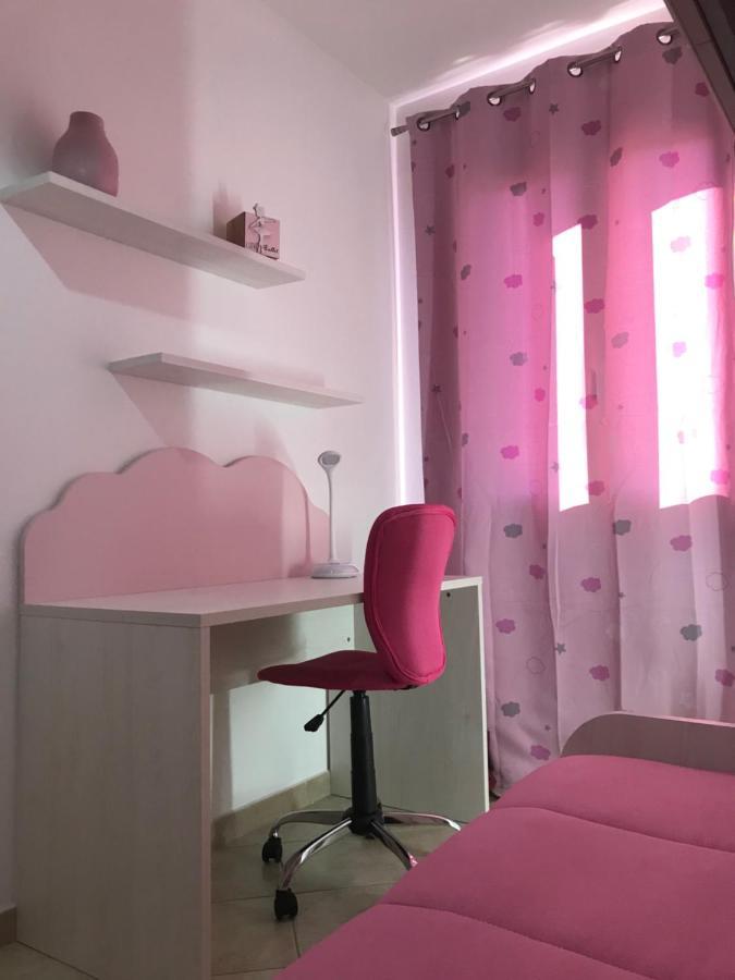 Appartamento Domu Bonora Pula Esterno foto