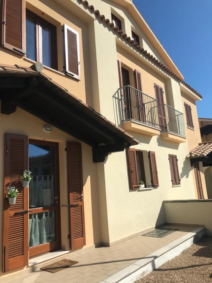 Appartamento Domu Bonora Pula Esterno foto