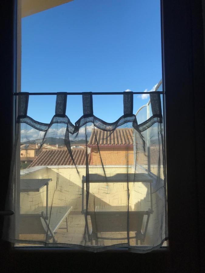 Appartamento Domu Bonora Pula Esterno foto