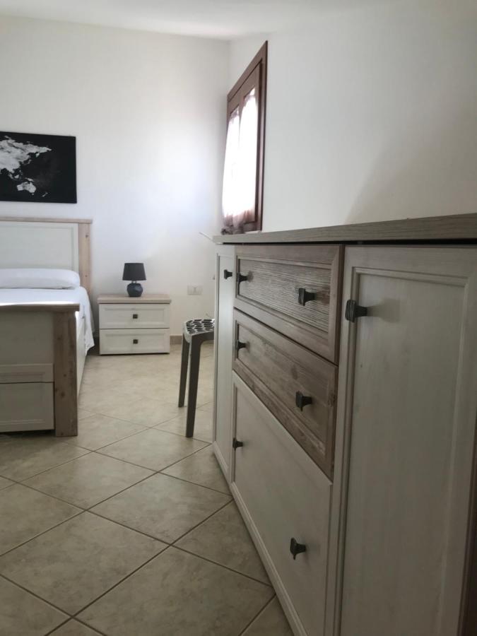 Appartamento Domu Bonora Pula Esterno foto