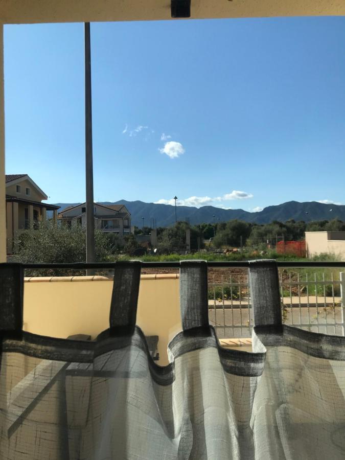 Appartamento Domu Bonora Pula Esterno foto